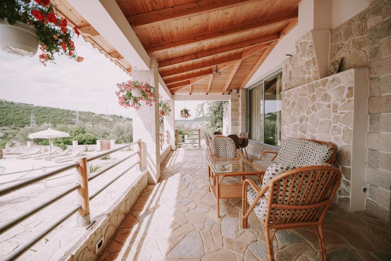 Vila Milo Himare Exterior foto
