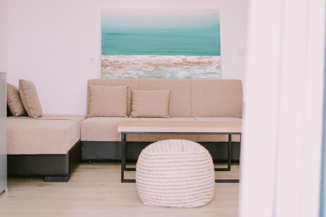 Vila Milo Himare Exterior foto