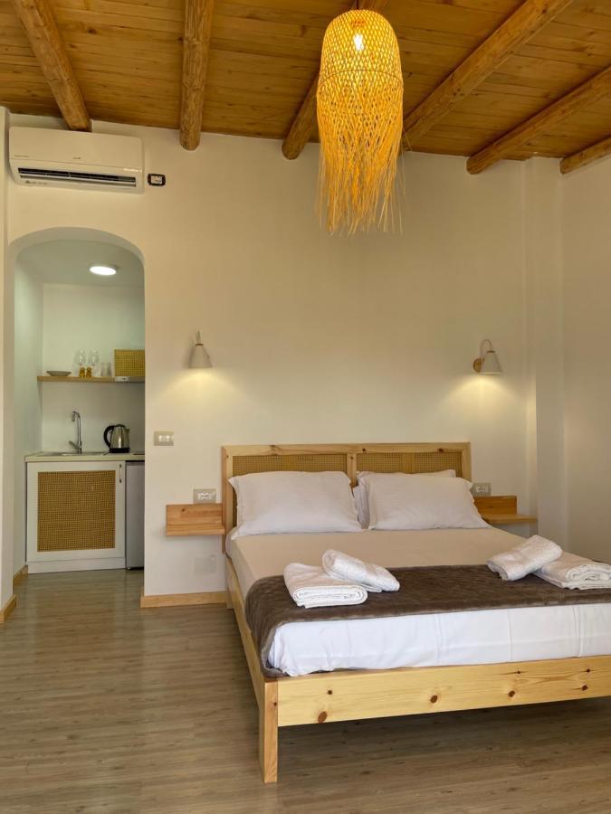 Vila Milo Himare Exterior foto